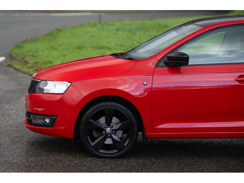 Skoda 1.6 TDI SE Sport Hatchback 5dr Diesel Manual Euro 5 (105 ps)