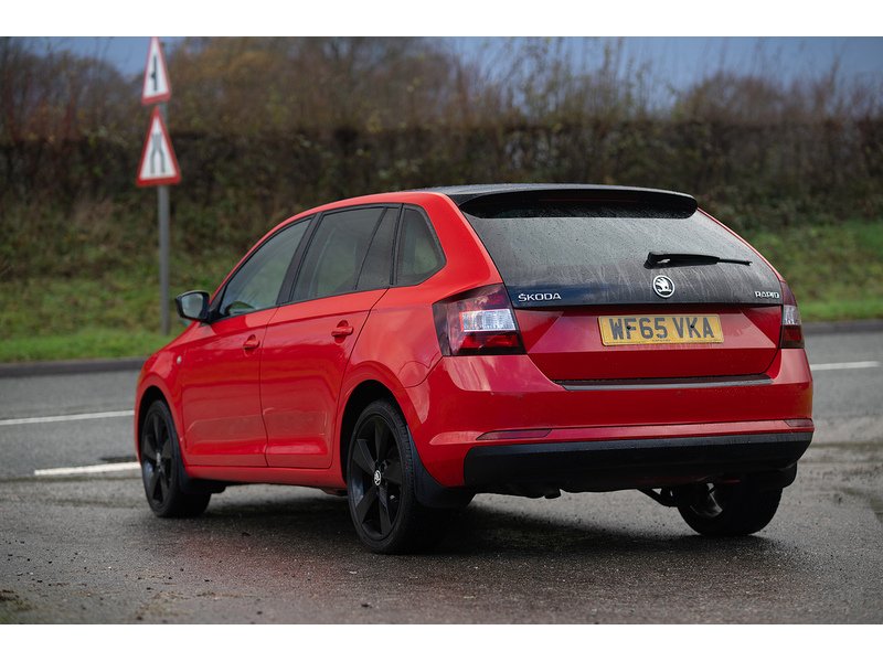 Skoda 1.6 TDI SE Sport Hatchback 5dr Diesel Manual Euro 5 (105 ps)