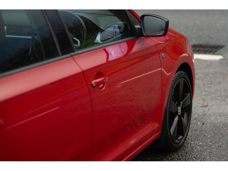 Skoda 1.6 TDI SE Sport Hatchback 5dr Diesel Manual Euro 5 (105 ps)