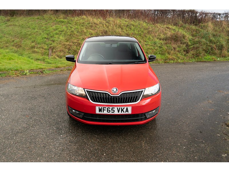 Skoda 1.6 TDI SE Sport Hatchback 5dr Diesel Manual Euro 5 (105 ps)