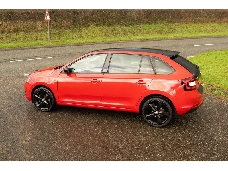 Skoda 1.6 TDI SE Sport Hatchback 5dr Diesel Manual Euro 5 (105 ps)