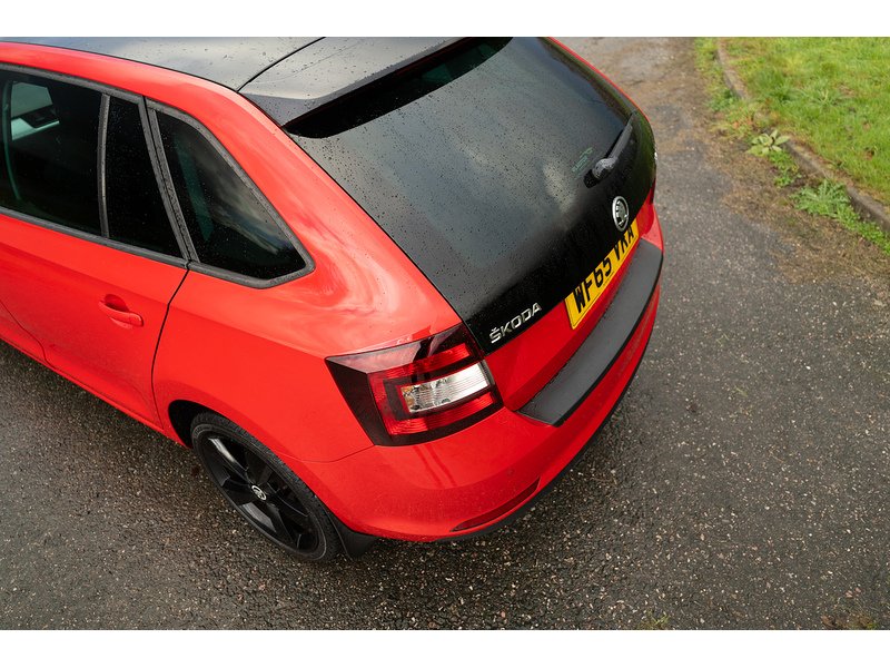 Skoda 1.6 TDI SE Sport Hatchback 5dr Diesel Manual Euro 5 (105 ps)