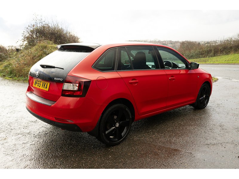 Skoda 1.6 TDI SE Sport Hatchback 5dr Diesel Manual Euro 5 (105 ps)