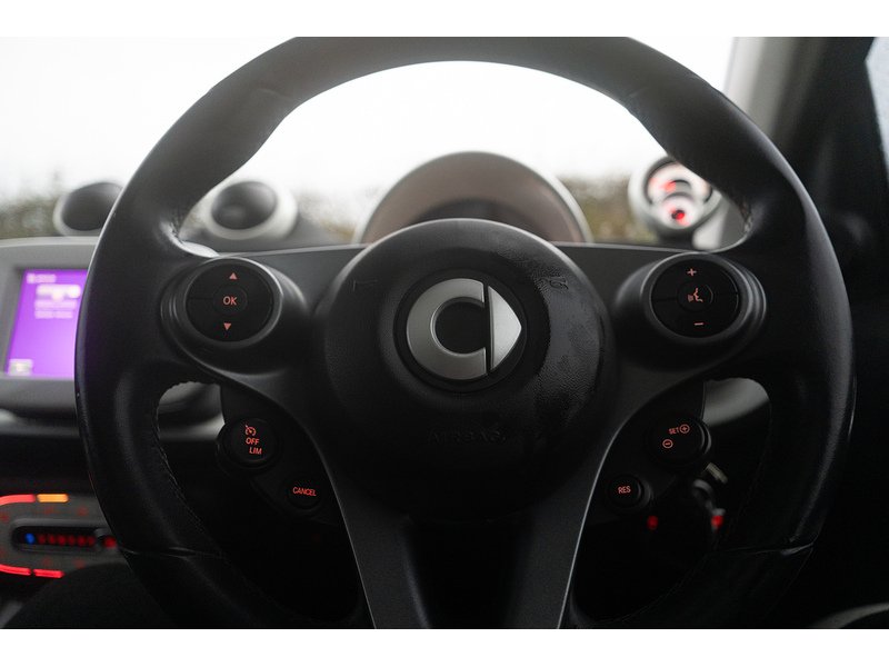 Smart 1.0 Prime (Premium) Coupe 2dr Petrol Manual Euro 6 (s/s) (71 ps)
