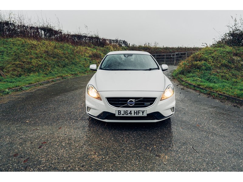 Volvo 1.6 D2 R-Design Hatchback 5dr Diesel Manual Euro 5 (s/s) (115 ps)
