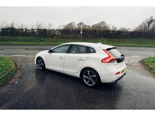 1.6 D2 R-Design Hatchback 5dr Diesel Manual Euro 5 (s/s) (115 ps)