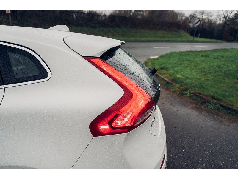 Volvo 1.6 D2 R-Design Hatchback 5dr Diesel Manual Euro 5 (s/s) (115 ps)