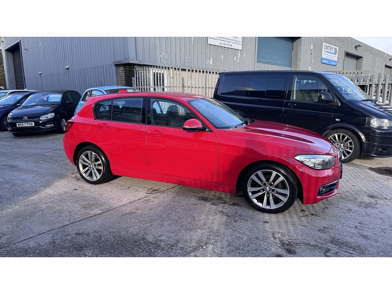 BMW 1.5 118i Sport Hatchback 5dr Petrol Manual Euro 6 (s/s) (136 ps)
