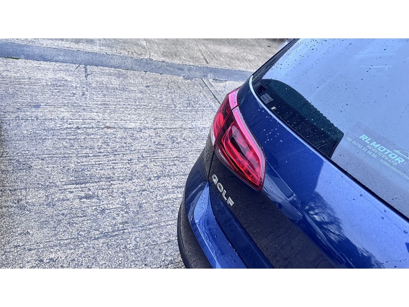 Volkswagen 2.0 TDI BlueMotion Tech GT Hatchback 5dr Diesel Manual Euro 5 (s/s) (150 ps)