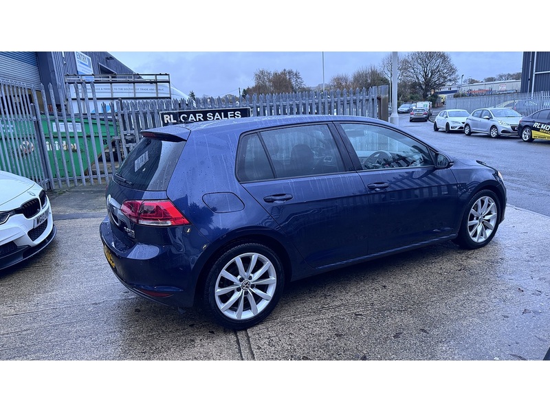 Volkswagen 2.0 TDI BlueMotion Tech GT Hatchback 5dr Diesel Manual Euro 5 (s/s) (150 ps)
