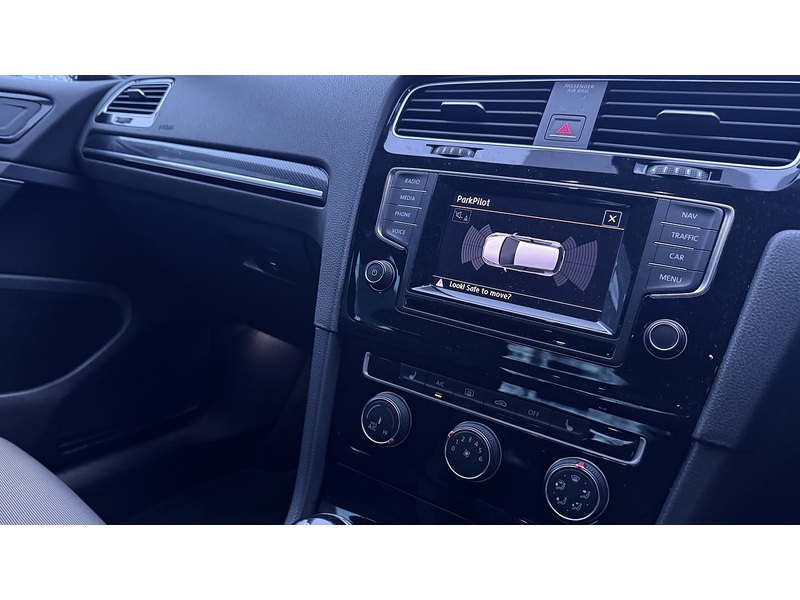 Volkswagen 2.0 TDI BlueMotion Tech GT Hatchback 5dr Diesel Manual Euro 5 (s/s) (150 ps)