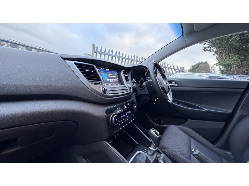 Hyundai 1.7 CRDi Blue Drive SE Nav SUV 5dr Diesel Manual Euro 6 (s/s) (116 ps)