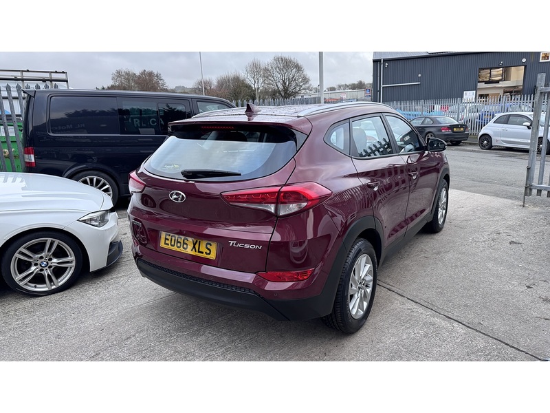 Hyundai 1.7 CRDi Blue Drive SE Nav SUV 5dr Diesel Manual Euro 6 (s/s) (116 ps)