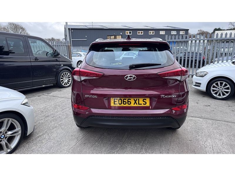 Hyundai 1.7 CRDi Blue Drive SE Nav SUV 5dr Diesel Manual Euro 6 (s/s) (116 ps)