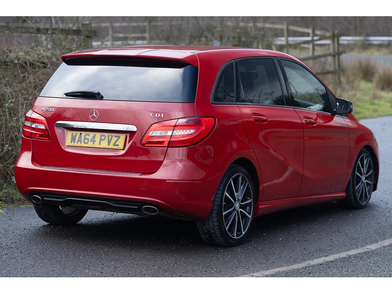 Mercedes-Benz 1.8 B200 CDI Sport MPV 5dr Diesel 7G-DCT Euro 5 (s/s) (136 ps)