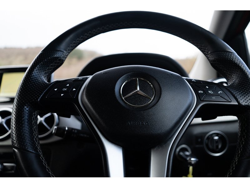 Mercedes-Benz 1.8 B200 CDI Sport MPV 5dr Diesel 7G-DCT Euro 5 (s/s) (136 ps)