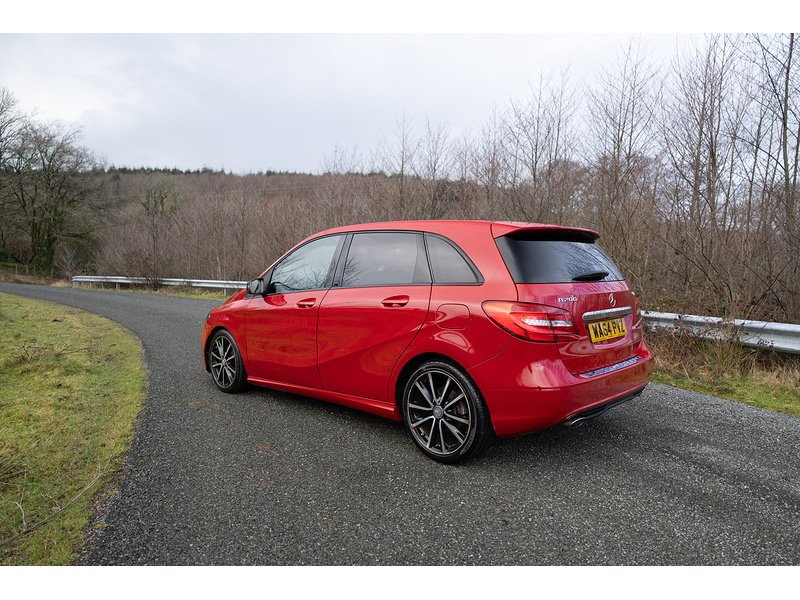 Mercedes-Benz 1.8 B200 CDI Sport MPV 5dr Diesel 7G-DCT Euro 5 (s/s) (136 ps)