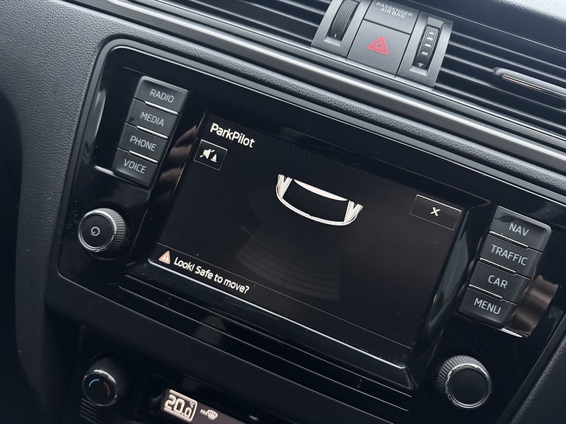 Skoda 1.6 TDI SE Tech Hatchback 5dr Diesel Manual Euro 6 (s/s) (115 ps)