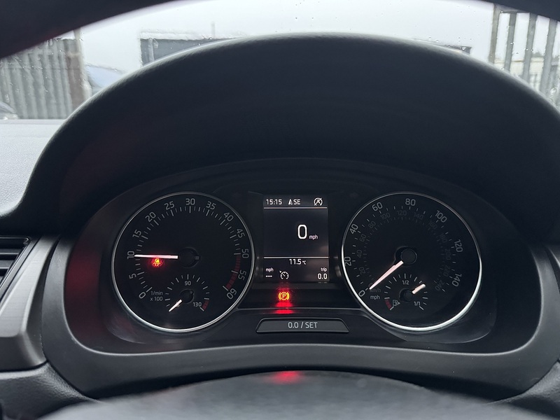 Skoda 1.6 TDI SE Tech Hatchback 5dr Diesel Manual Euro 6 (s/s) (115 ps)