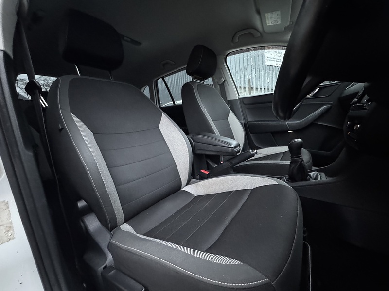 Skoda 1.6 TDI SE Tech Hatchback 5dr Diesel Manual Euro 6 (s/s) (115 ps)