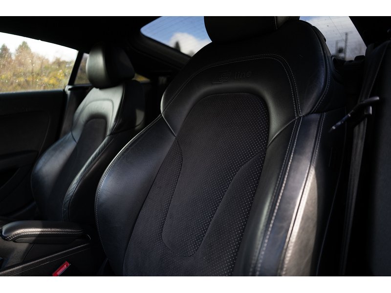 Audi 2.0 TFSI S line Coupe 3dr Petrol Manual Euro 5 (s/s) (211 ps)