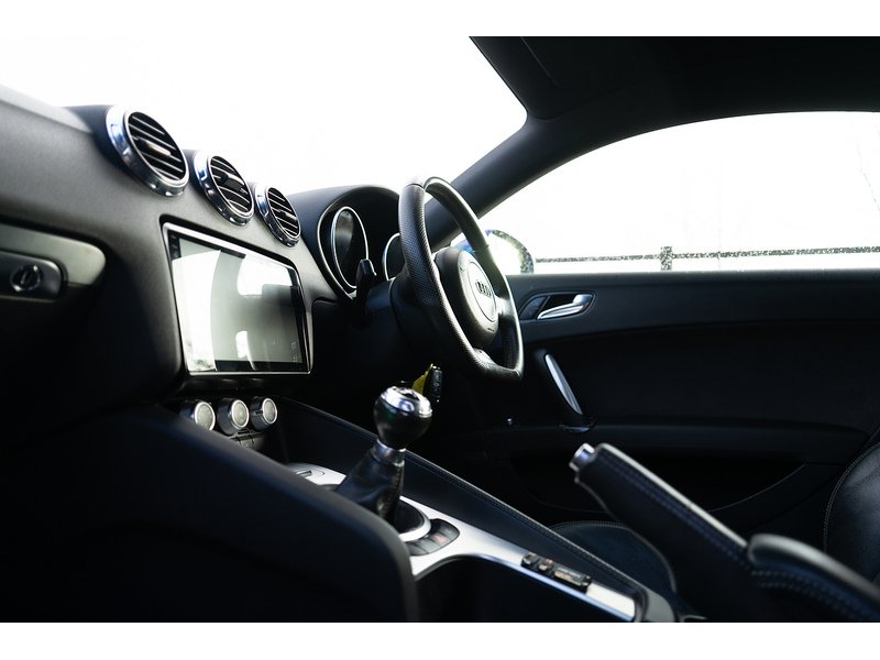 Audi 2.0 TFSI S line Coupe 3dr Petrol Manual Euro 5 (s/s) (211 ps)