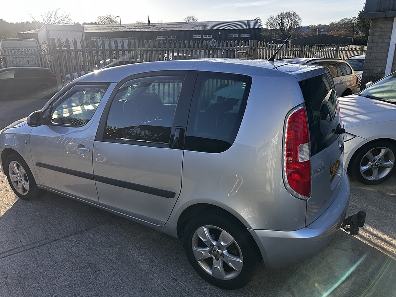 Skoda 1.2 TSI SE Action MPV 5dr Petrol Manual Euro 5 (86 ps)