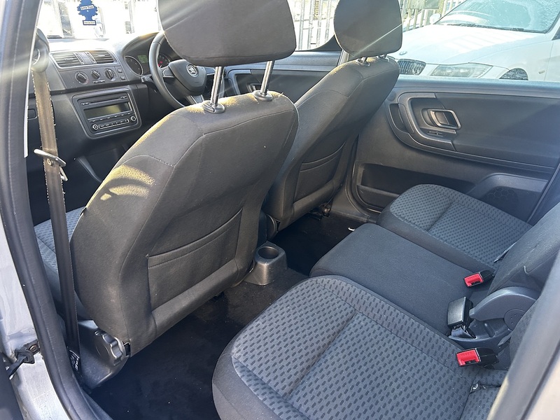 Skoda 1.2 TSI SE Action MPV 5dr Petrol Manual Euro 5 (86 ps)