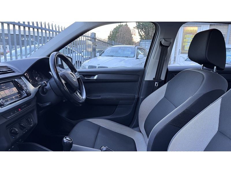 Skoda 1.2 TSI SE Hatchback 5dr Petrol Manual Euro 6 (s/s) (90 ps)