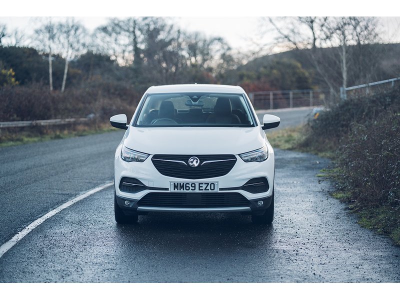 Vauxhall 1.5 Turbo D Business Edition Nav SUV 5dr Diesel Manual Euro 6 (s/s) (130 ps)