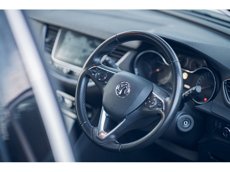 Vauxhall 1.5 Turbo D Business Edition Nav SUV 5dr Diesel Manual Euro 6 (s/s) (130 ps)