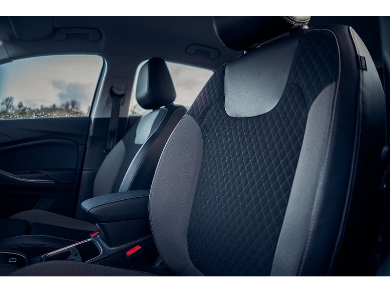 Vauxhall 1.5 Turbo D Business Edition Nav SUV 5dr Diesel Manual Euro 6 (s/s) (130 ps)