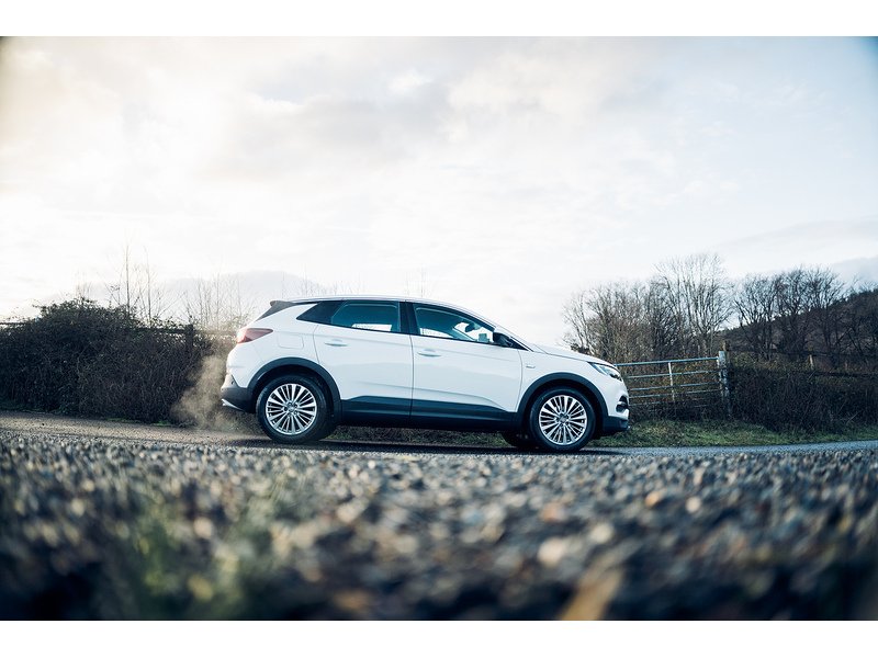 Vauxhall 1.5 Turbo D Business Edition Nav SUV 5dr Diesel Manual Euro 6 (s/s) (130 ps)