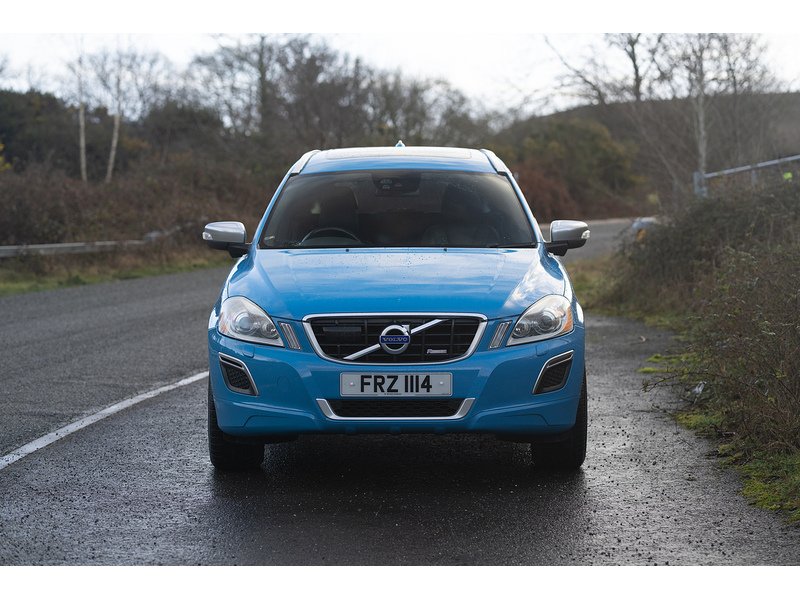 Volvo 2.4 D5 R-Design SUV 5dr Diesel Geartronic AWD Euro 5 (215 ps)