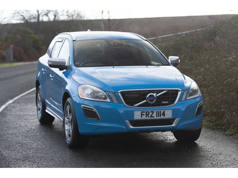 Volvo 2.4 D5 R-Design SUV 5dr Diesel Geartronic AWD Euro 5 (215 ps)
