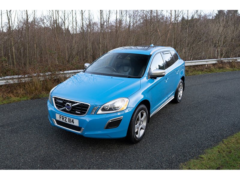 Volvo 2.4 D5 R-Design SUV 5dr Diesel Geartronic AWD Euro 5 (215 ps)