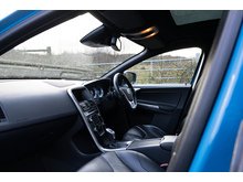 2.4 D5 R-Design SUV 5dr Diesel Geartronic AWD Euro 5 (215 ps)