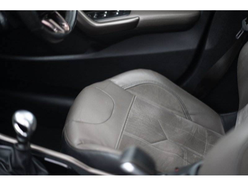 Peugeot 1.6 e-HDi Feline SUV 5dr Diesel Manual Euro 5 (s/s) (Calima) (115 ps)