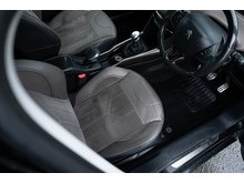 1.6 e-HDi Feline SUV 5dr Diesel Manual Euro 5 (s/s) (Calima) (115 ps)