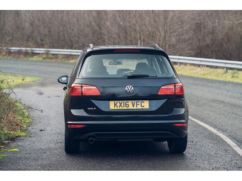 Volkswagen 1.6 TDI BlueMotion Tech SE MPV 5dr Diesel Manual Euro 6 (s/s) (110 ps)