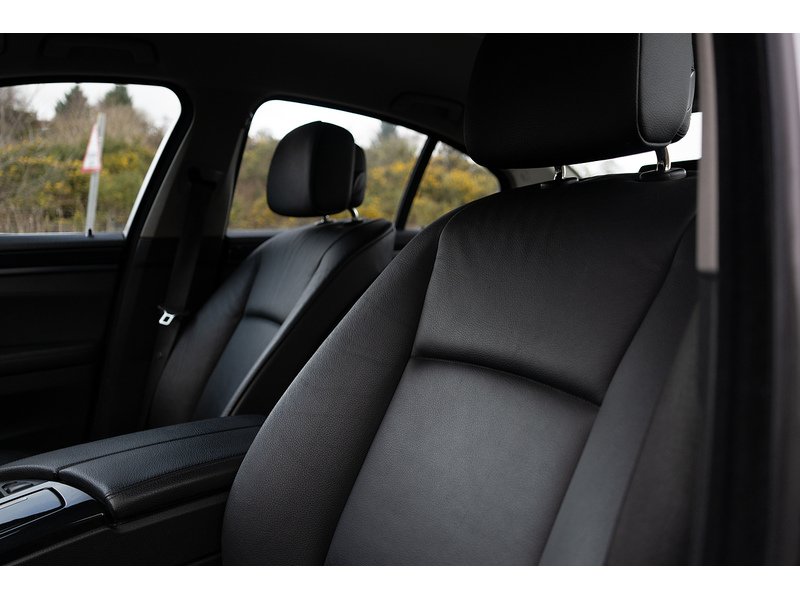 BMW 2.0 520d SE Saloon 4dr Diesel Steptronic Euro 5 (184 ps)