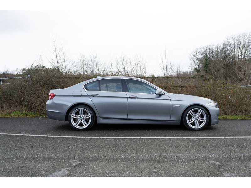 BMW 2.0 520d SE Saloon 4dr Diesel Steptronic Euro 5 (184 ps)