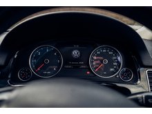 3.0 TDI V6 BlueMotion Tech R-Line SUV 5dr Diesel Tiptronic 4WD Euro 5 (s/s) (245 ps)