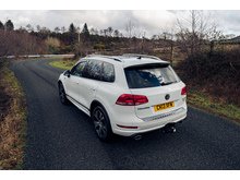 3.0 TDI V6 BlueMotion Tech R-Line SUV 5dr Diesel Tiptronic 4WD Euro 5 (s/s) (245 ps)