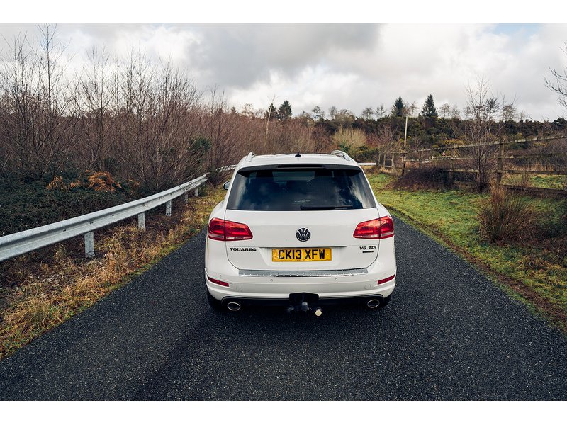 Volkswagen 3.0 TDI V6 BlueMotion Tech R-Line SUV 5dr Diesel Tiptronic 4WD Euro 5 (s/s) (245 ps)