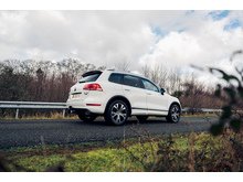 3.0 TDI V6 BlueMotion Tech R-Line SUV 5dr Diesel Tiptronic 4WD Euro 5 (s/s) (245 ps)