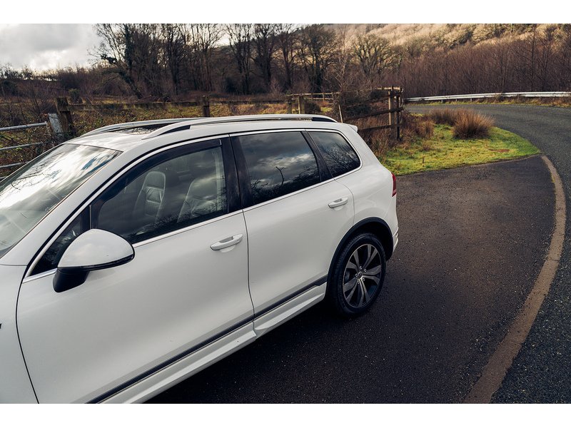 Volkswagen 3.0 TDI V6 BlueMotion Tech R-Line SUV 5dr Diesel Tiptronic 4WD Euro 5 (s/s) (245 ps)