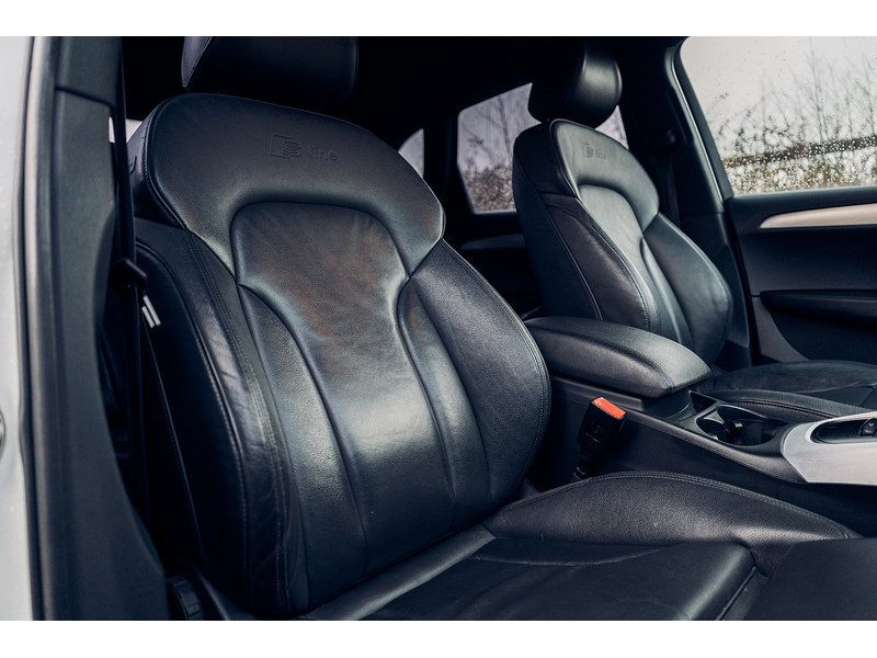 Audi 2.0 TDI S line SUV 5dr Diesel Manual quattro Euro 5 (s/s) (143 ps)