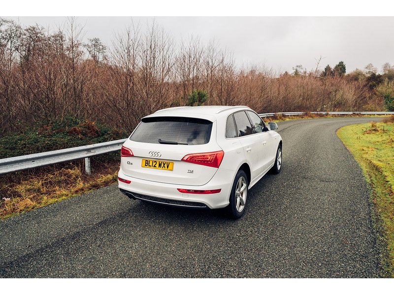 Audi 2.0 TDI S line SUV 5dr Diesel Manual quattro Euro 5 (s/s) (143 ps)