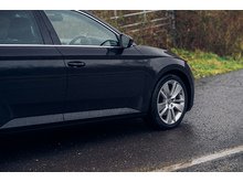 2.0 TDI SE L Executive Estate 5dr Diesel DSG Euro 6 (s/s) (150 ps)